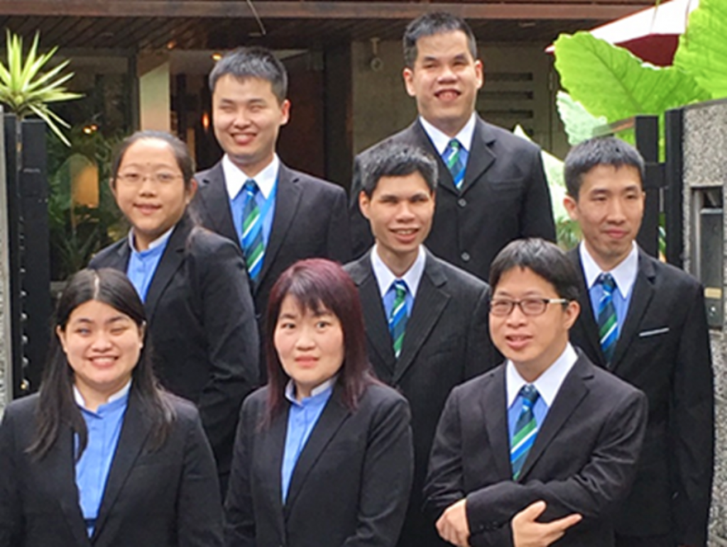 渣打電銷小組合照