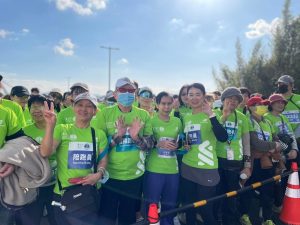 2025年渣打馬賽事 視障陪跑員交出Power讓愛不缺席